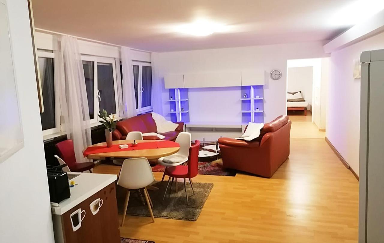 Gemuetliche Apartments In Niederdorfelden Esterno foto