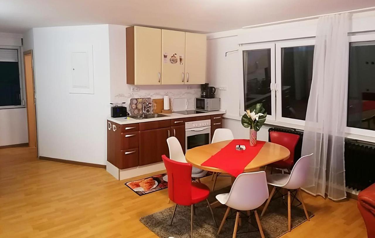 Gemuetliche Apartments In Niederdorfelden Esterno foto