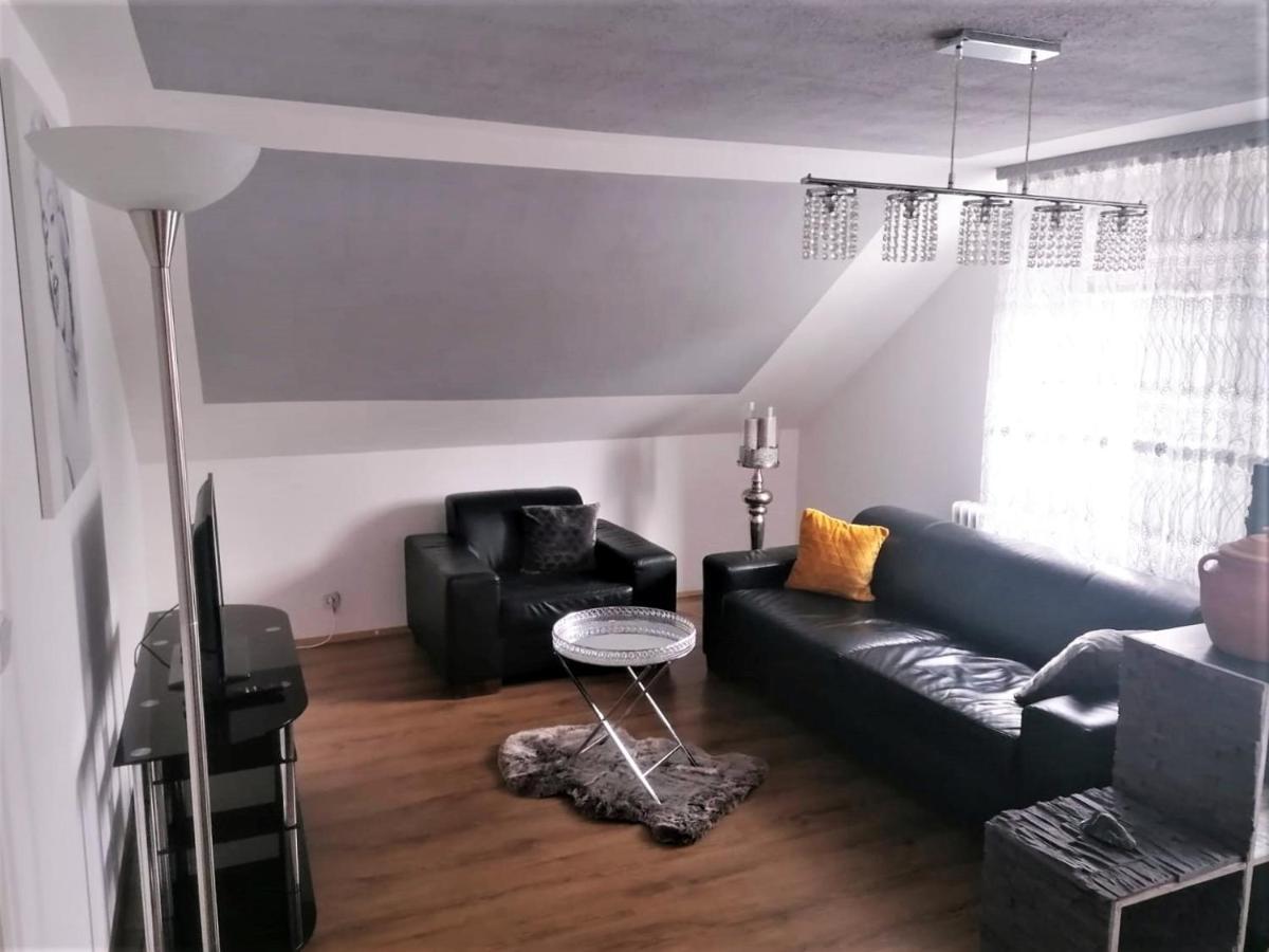Gemuetliche Apartments In Niederdorfelden Esterno foto